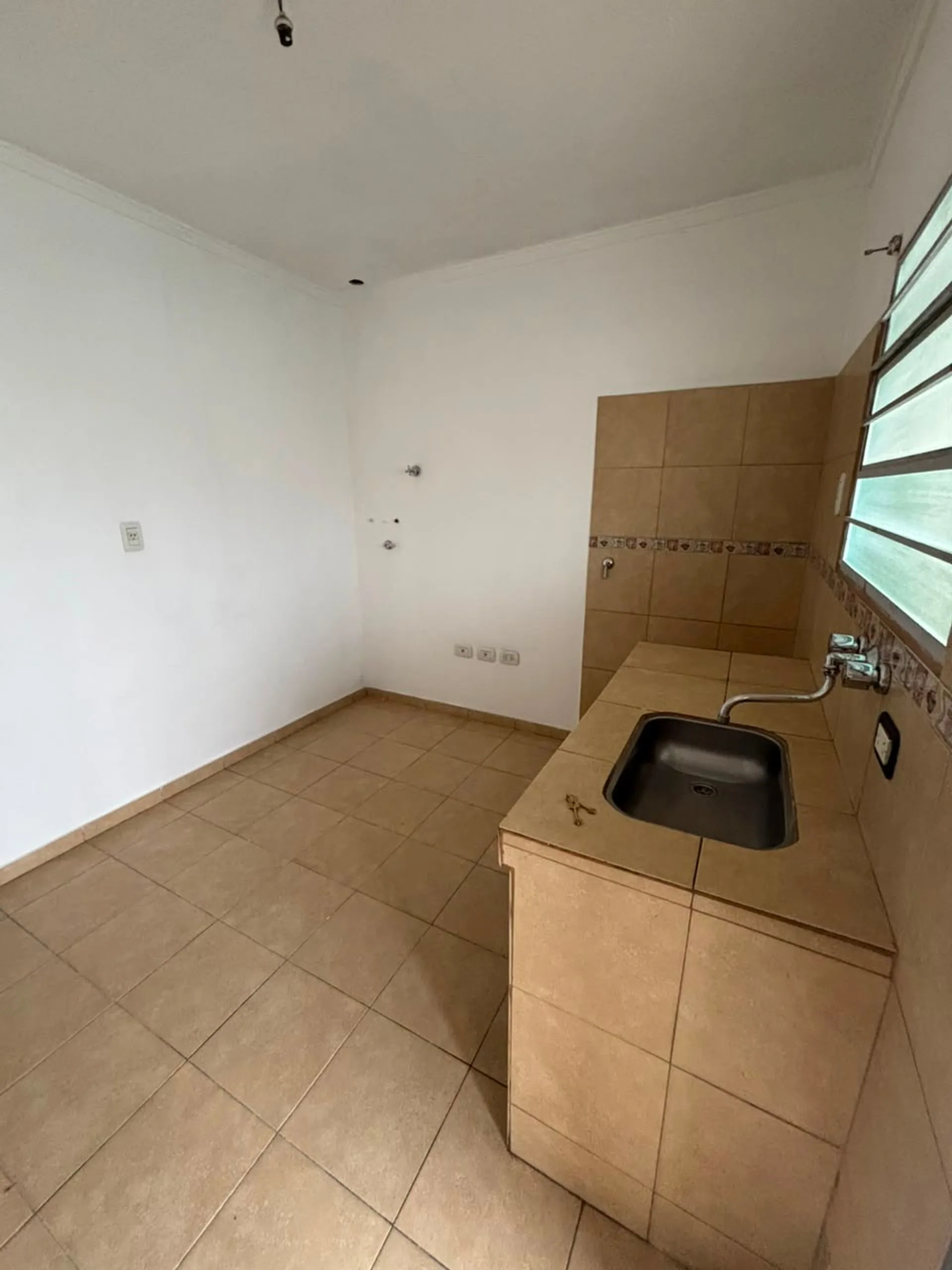 Depto de 1 dormitorio en alquiler - Santo Tomè foto 2
