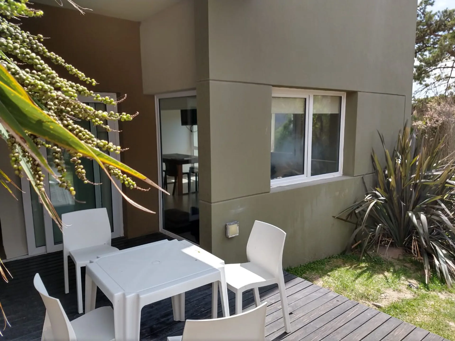 DEPARTAMENTO VENTA 2 AMBIENTES COCHERA GESELL foto 3