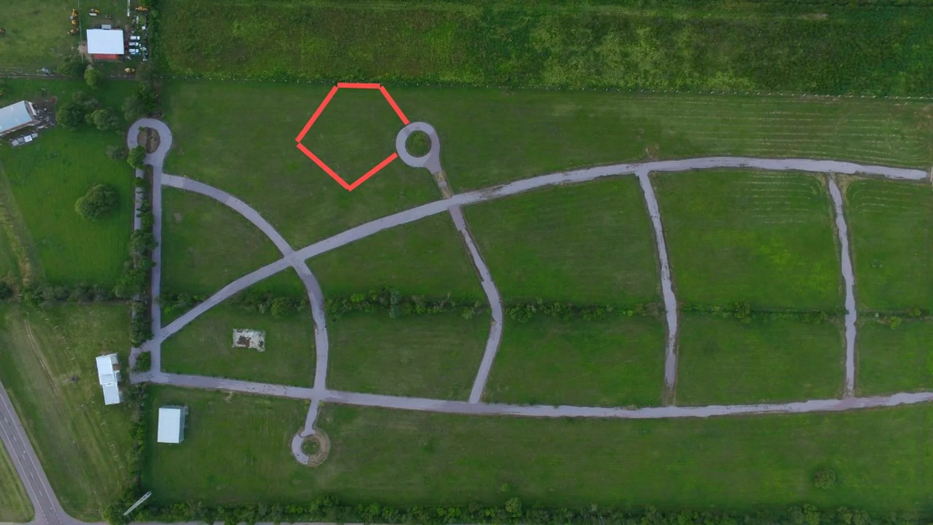 Exclusivo lote de 2.152 m²-Santa Bárbara CountrY foto 2