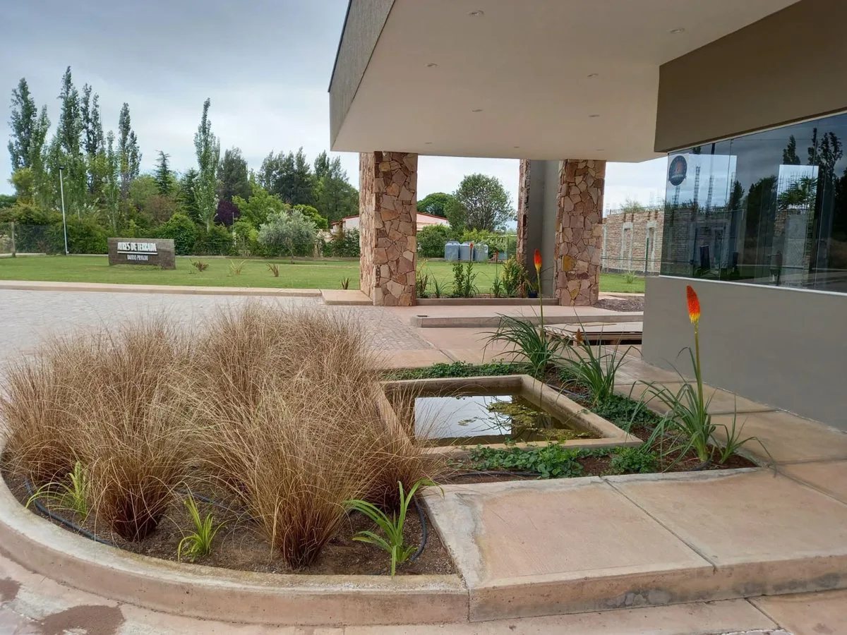 VENTA LOTE BARRIO PRIVADO APTO PH MAIPU foto 4