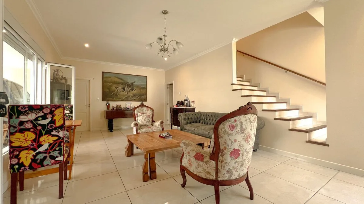 VENTA CASA ARENAS DEL SUR 5 AMBIENTES foto 2