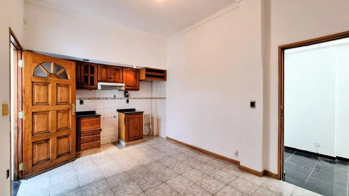 PH 2 y 1/2 AMBIENTES VENTA LOMAS DEL MIRADOR PATIO foto 3