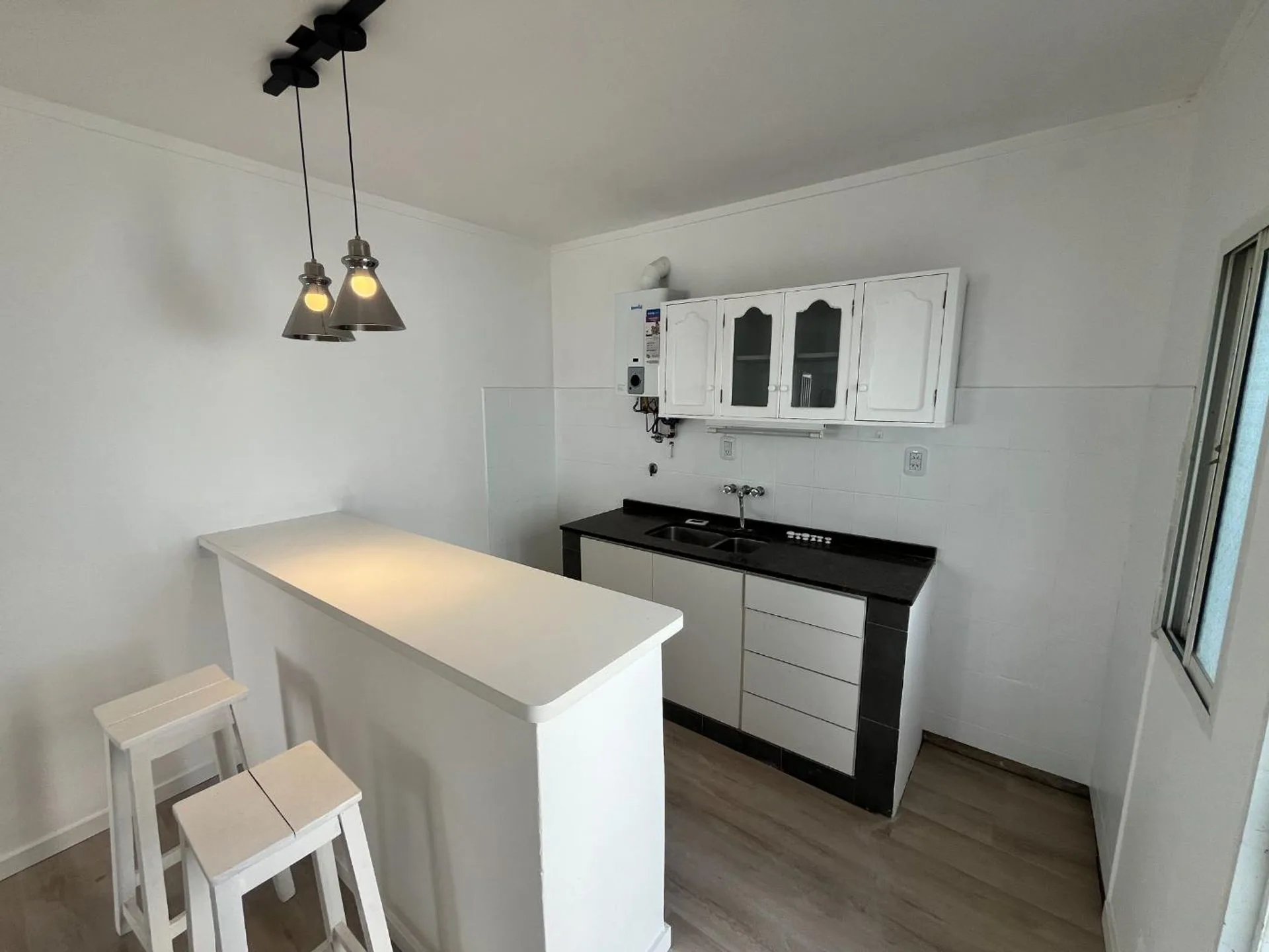 Venta depto interno con cochera Candioti Sur foto 2