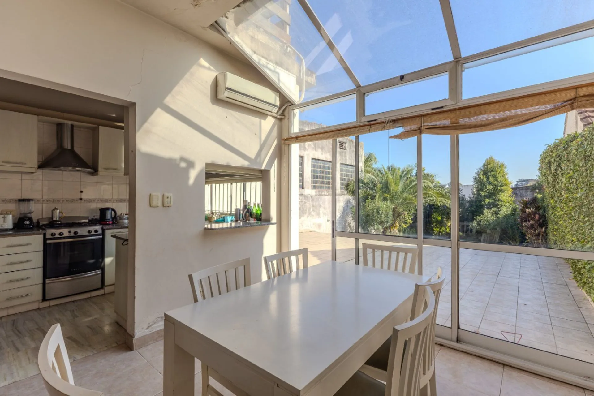 Venta casa 5 amb Ballester jardín apto crédito