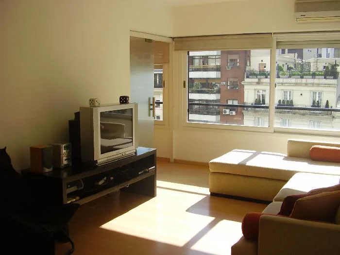 2-bedroom apartment in Recoleta