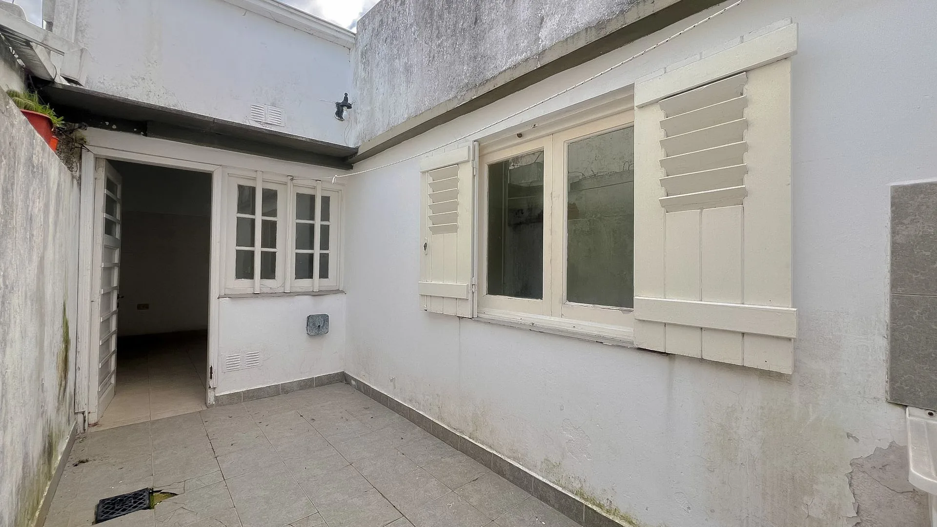 VENTA PH 3 AMBIENTES A RECICLAR B. RIVADAVIA