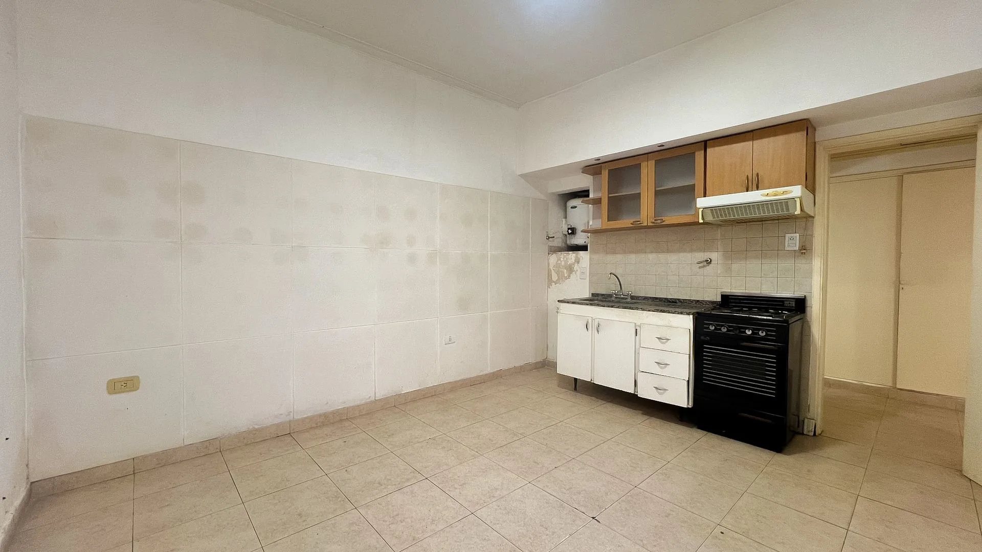 VENTA PH 3 AMBIENTES A RECICLAR B. RIVADAVIA foto 2