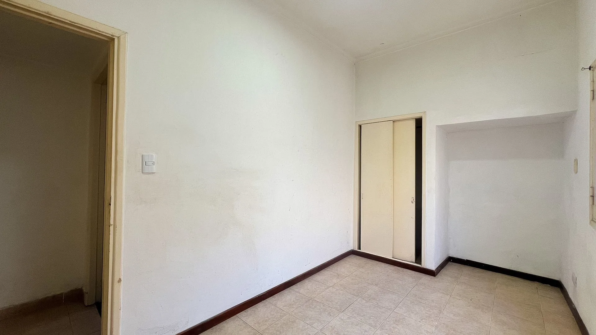VENTA PH 3 AMBIENTES A RECICLAR B. RIVADAVIA foto 4