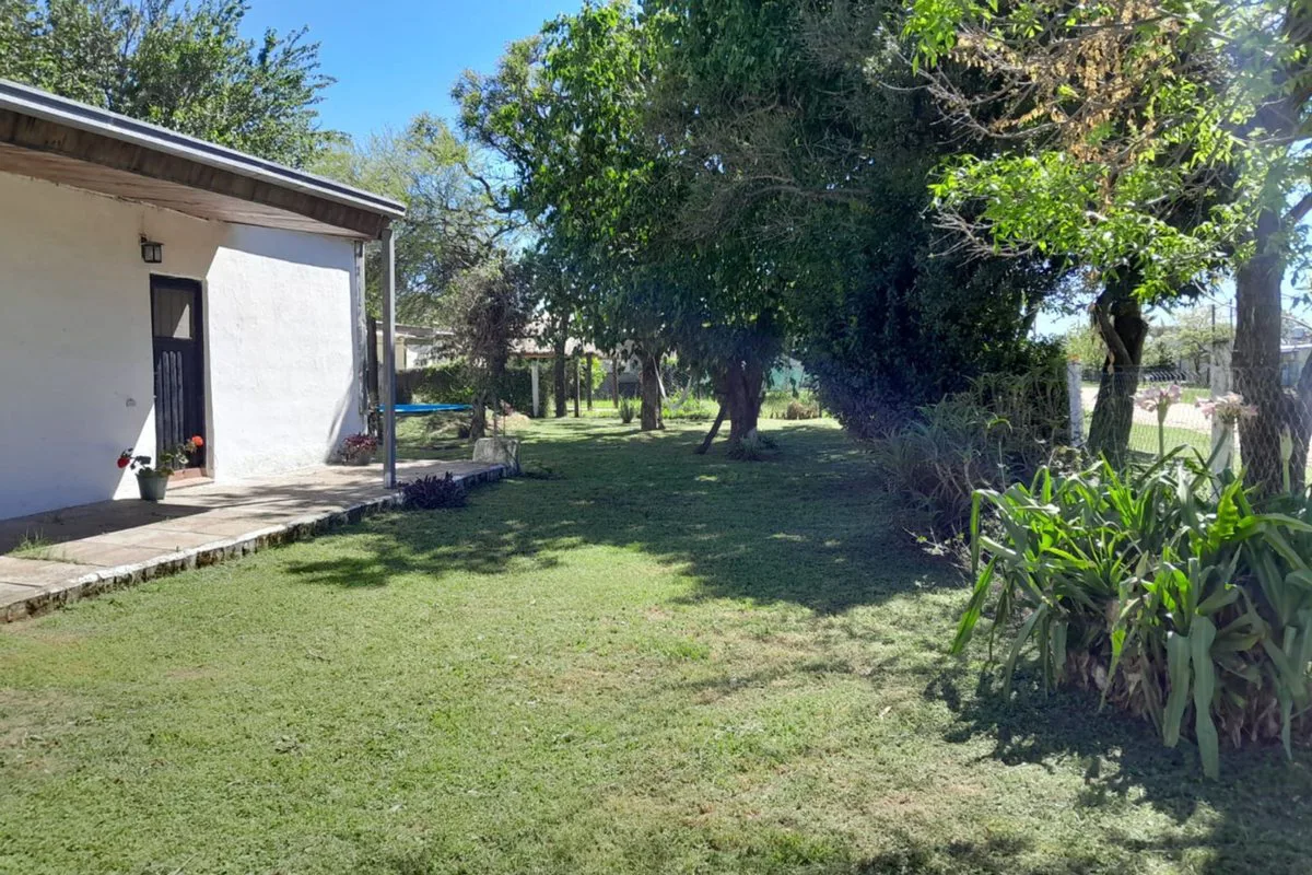 Casa  con pileta en Los Zapallos a pasos del Rio foto 4