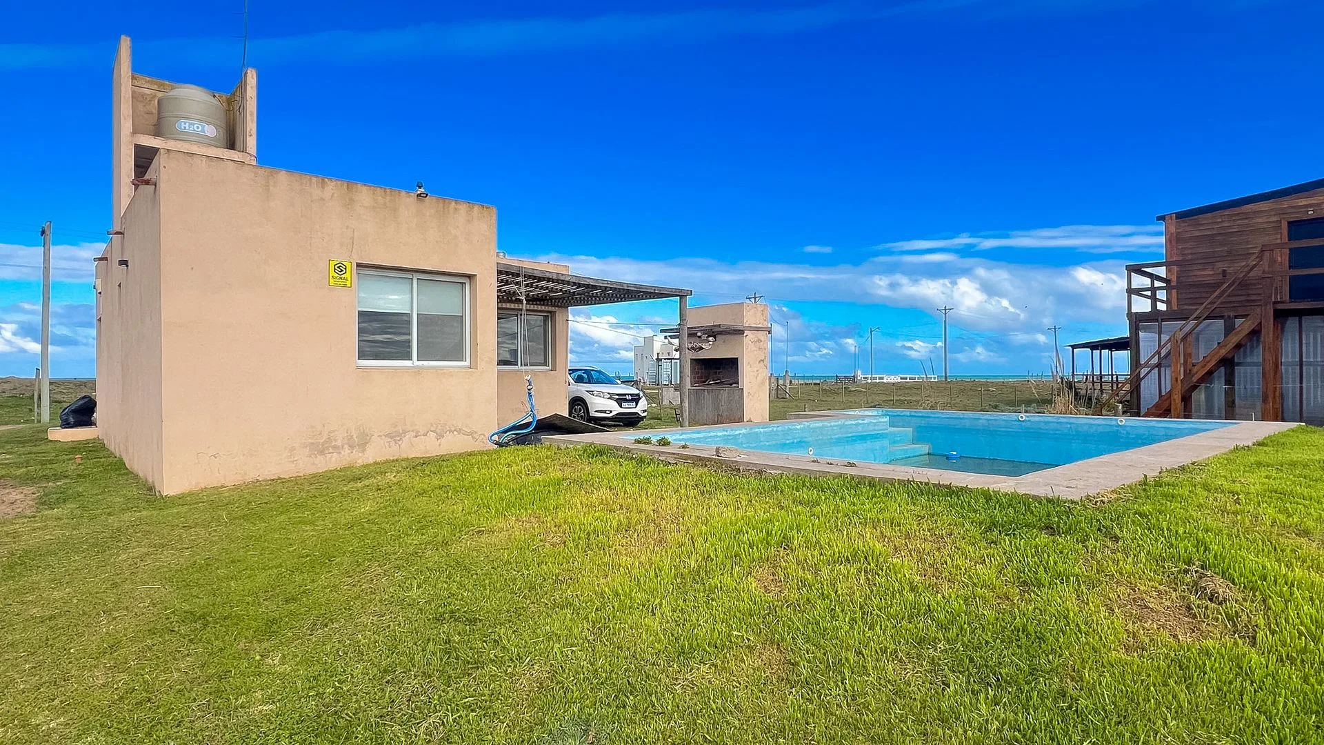 VENTA CASA 3 AMBIENTES CON PILETA MAR DEL SUD