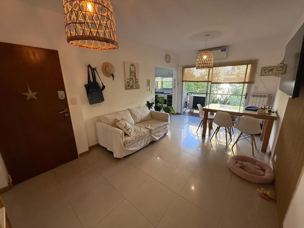 VILLA DEL PARQUE DEPTO A LA VENTA 2 AMB C/BALCON foto 2