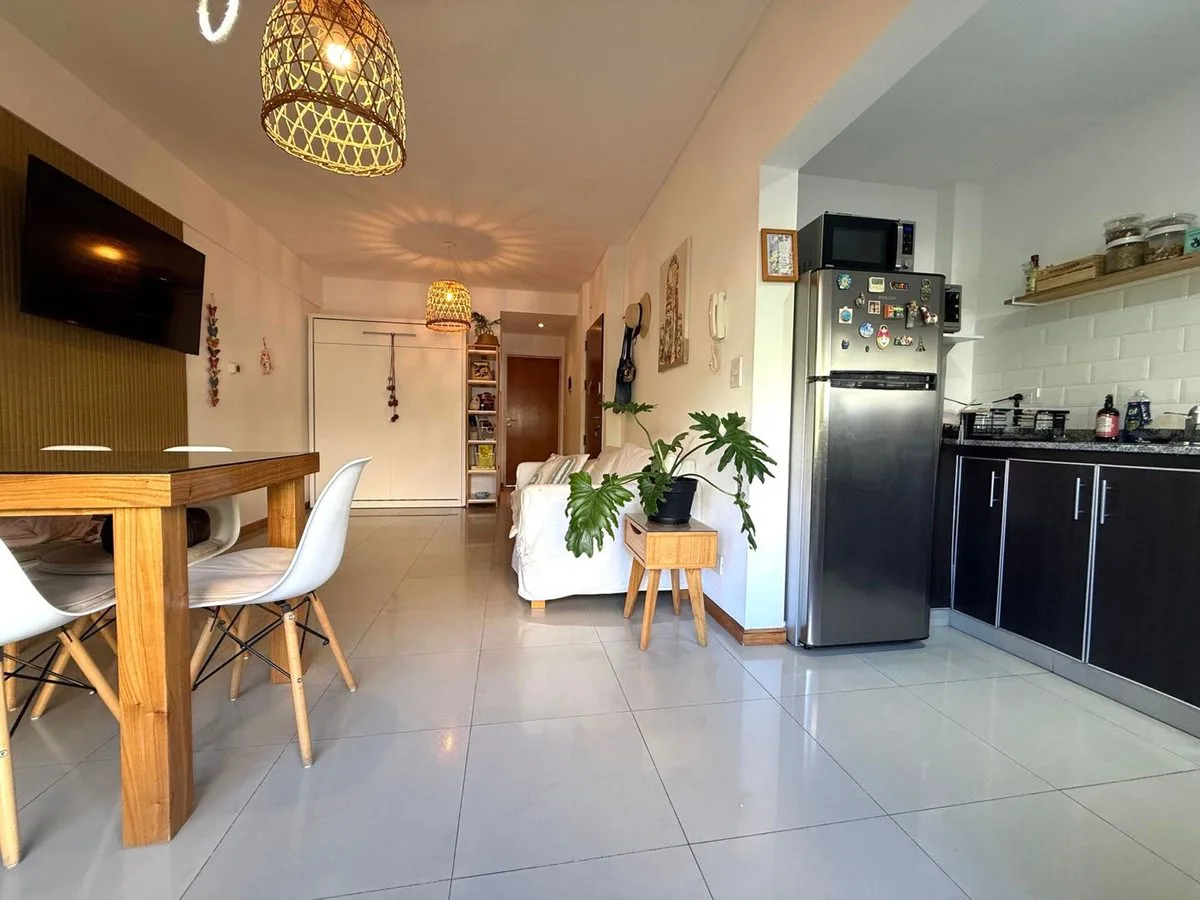 VILLA DEL PARQUE DEPTO A LA VENTA 2 AMB C/BALCON foto 3