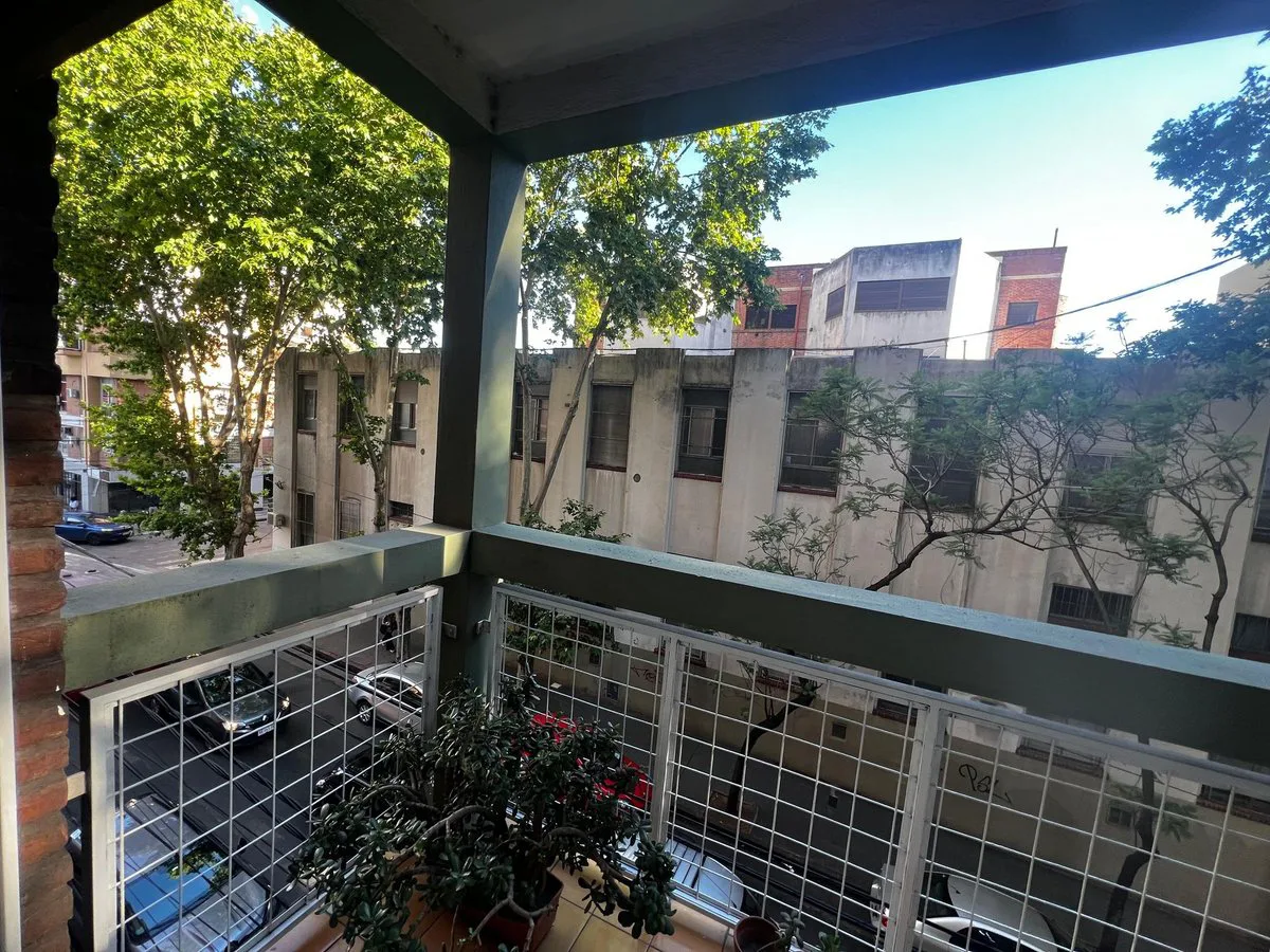 VENTA DEPTO 3 AMB MORON TERRAZA COCHERA BALCON foto 5