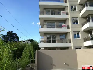 Edificio de categoría, Bv. Evita esquina Bernardino Rivadavia, Moreno, exclusivas unidades en alquiler de 2 ambientes, Primer piso.- foto 4
