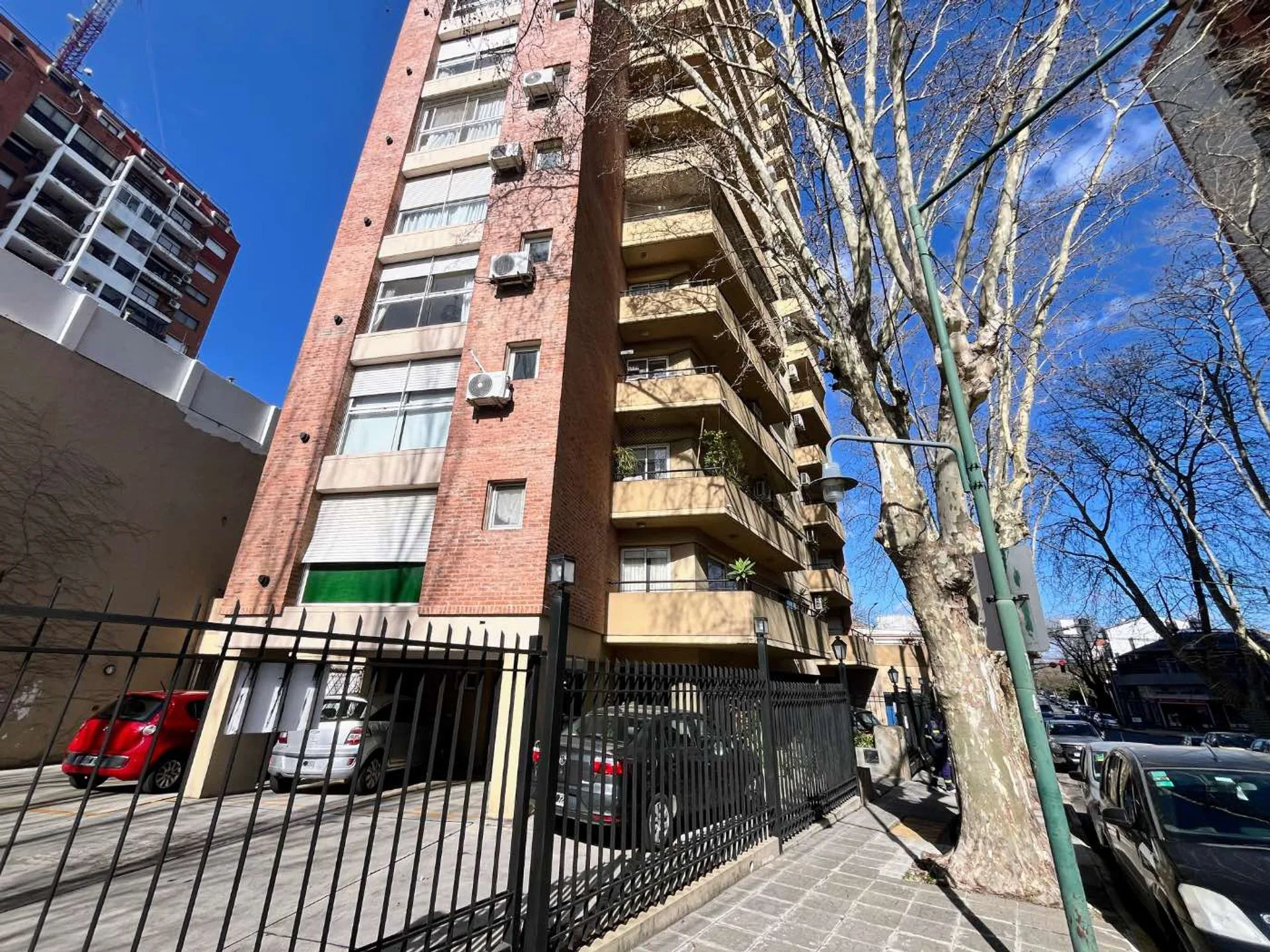 DEPARTAMENTO 4 AMBIENTES EN VENTA EN SAN ISIDRO foto 2