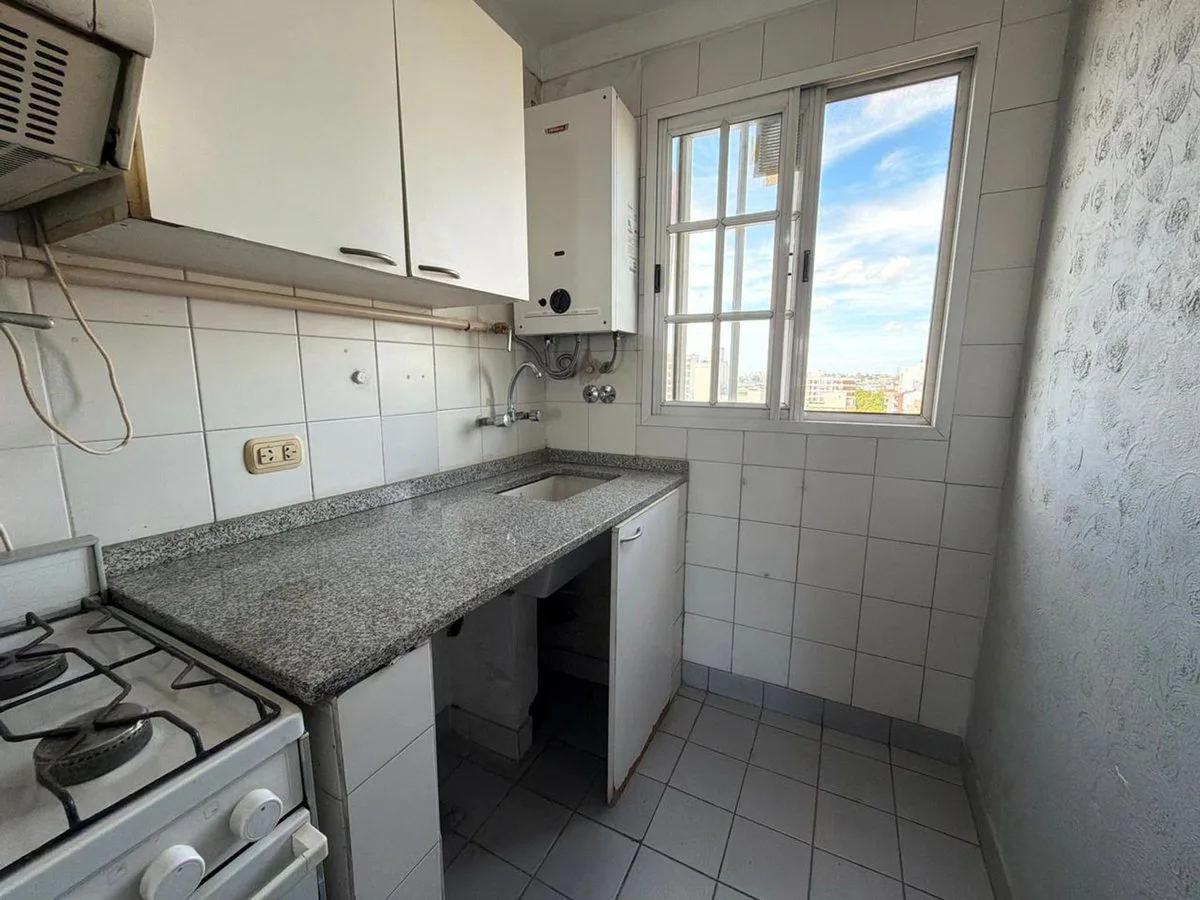 SE VENDE 2 AMB CON COCH CENTRO DE SAN MARTIN foto 5