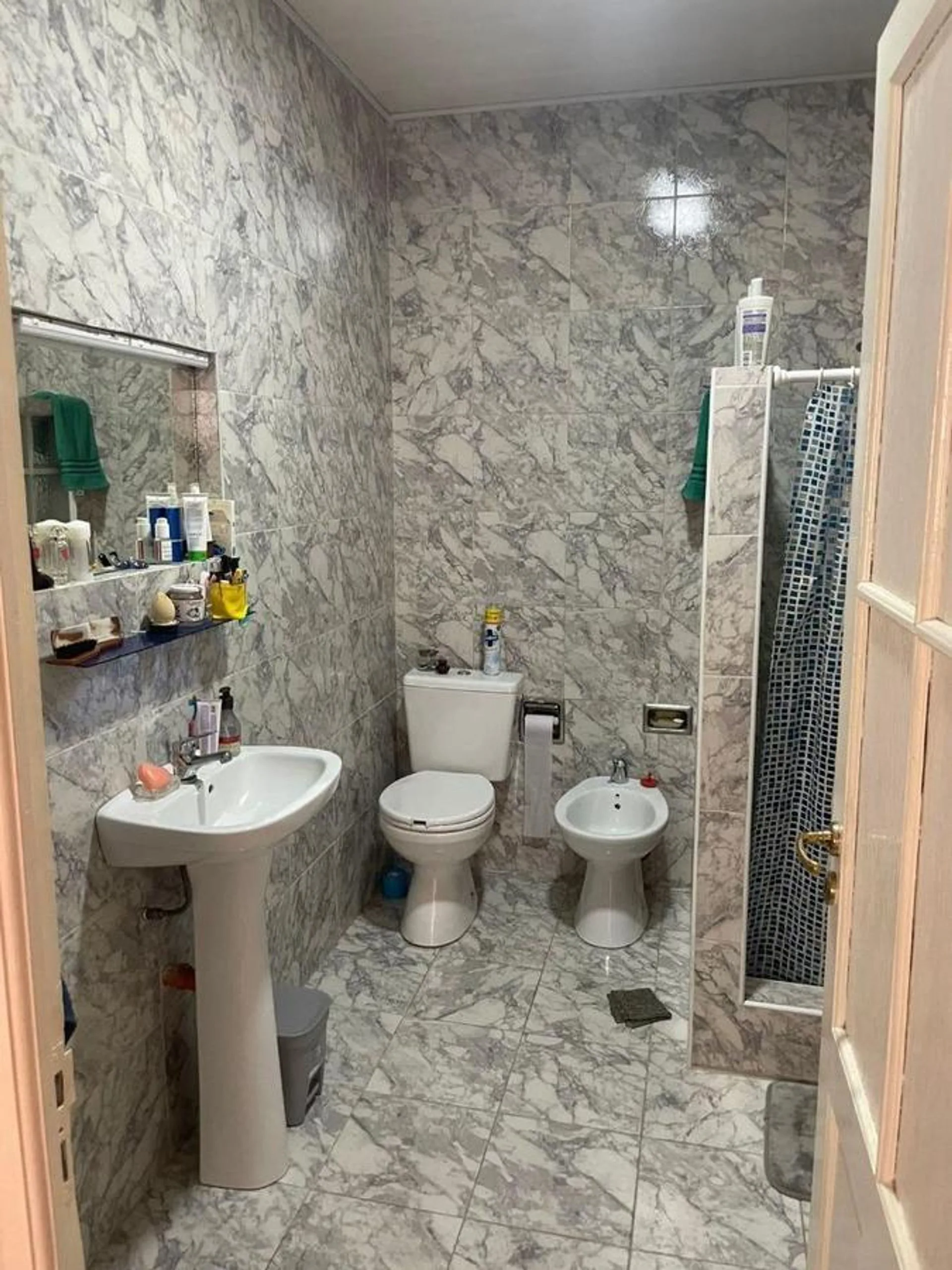 VENTA PH 4 AMB EN MONTE CASTRO CON TERRAZA foto 5