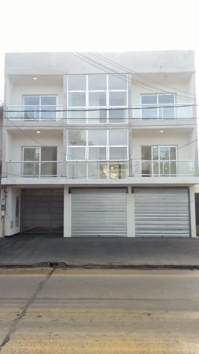 MONOAMBIENTES Y LOCALES en venta