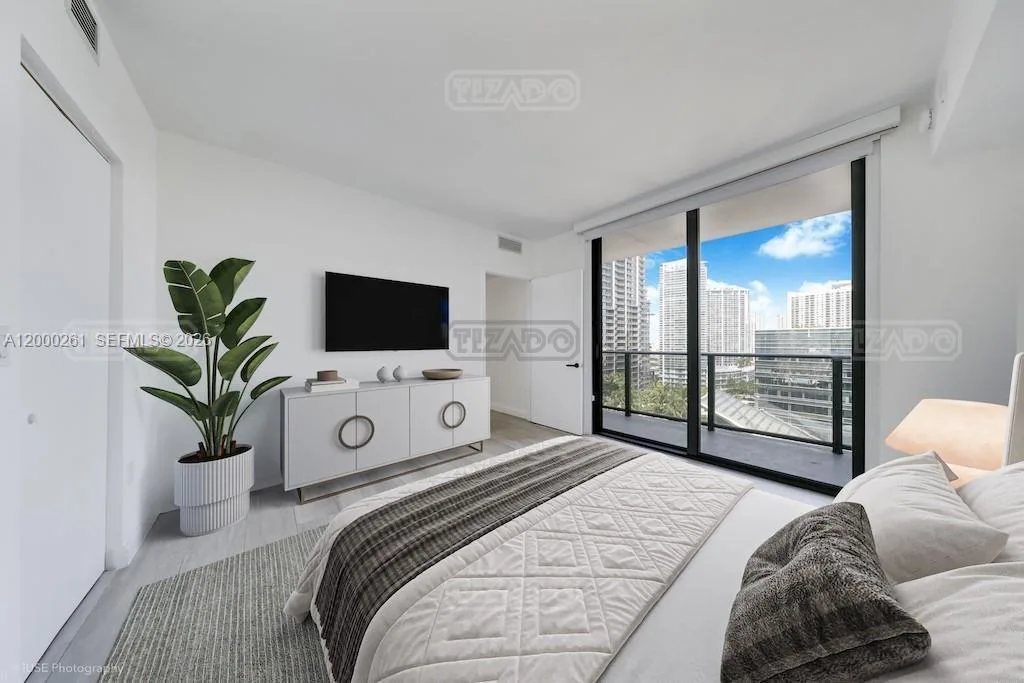 45 SW 9th foto 4