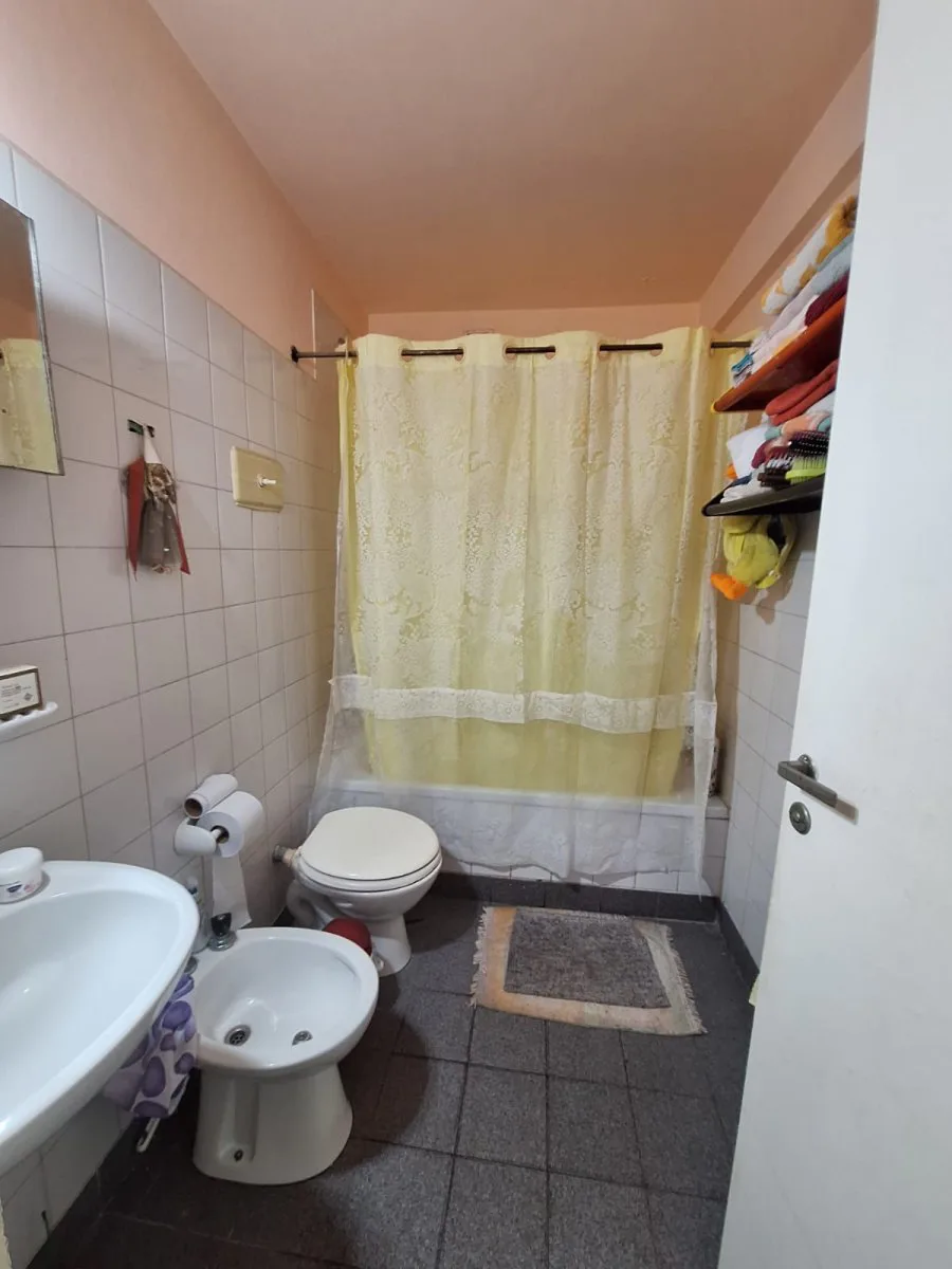 VENTA DEPARTAMENTO 4 AMB.C/BALCON CIUDADELA NORTE foto 5