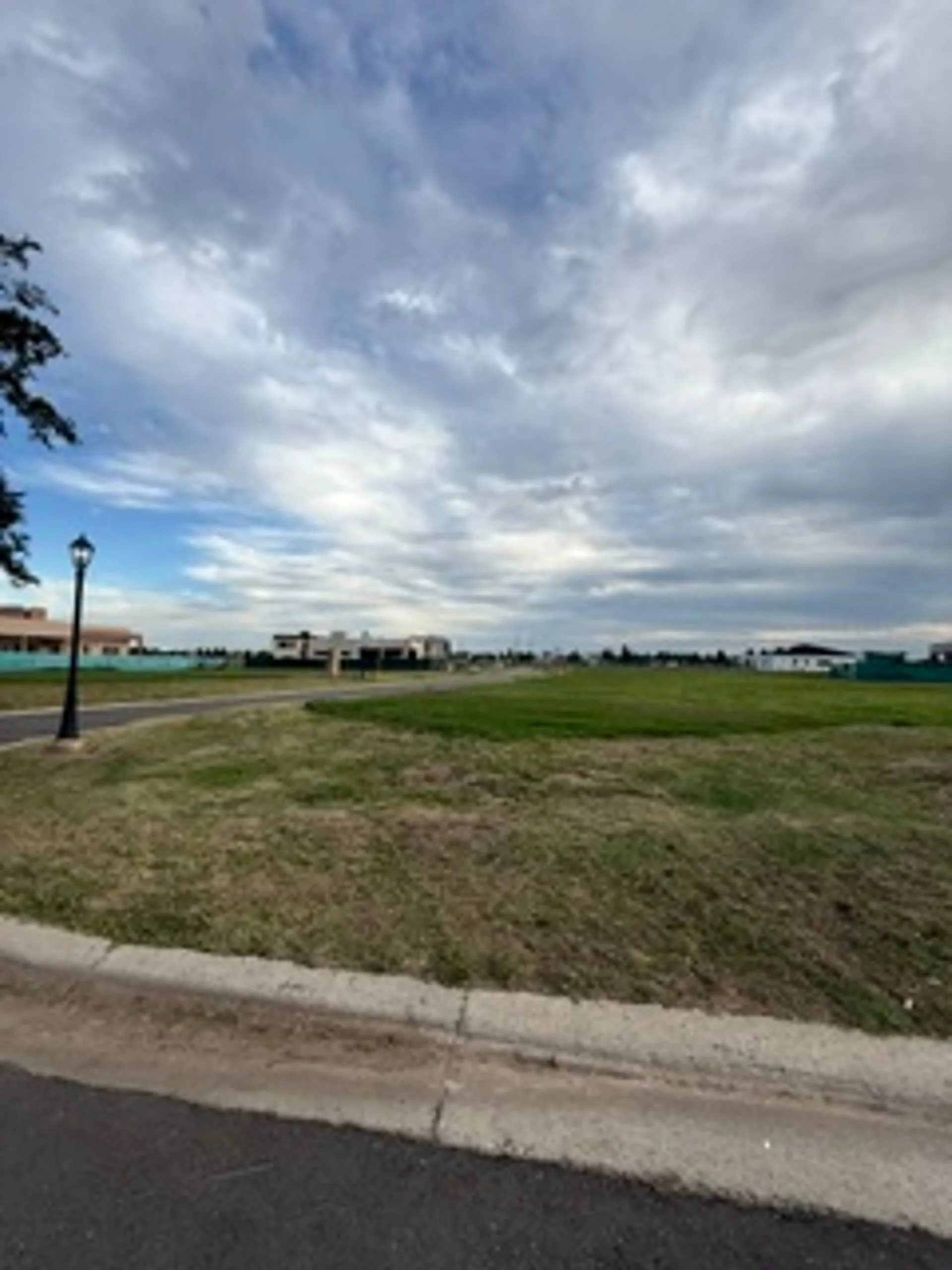 LOTE EN VENTA EN BARRIO LAS VICTORIAS CANNING foto 4
