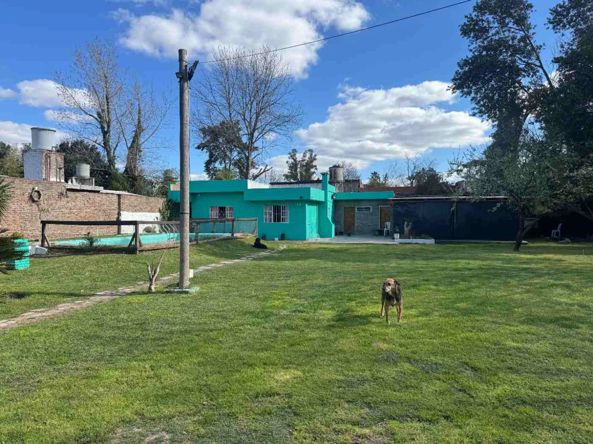 Casa 3 amb. en venta en Garín. 755 m2 s/2 lotes foto 2