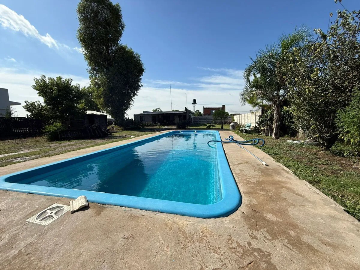 Casa en venta 2 ambientes con pileta foto 2