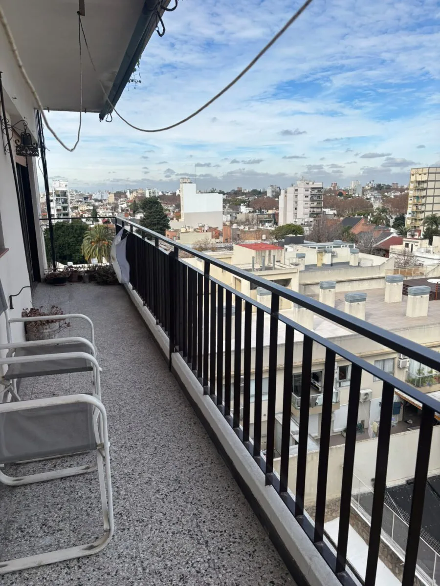 DEPARTAMENTO VENTA VILLA URQUIZA SUPER PISO ALTO foto 3