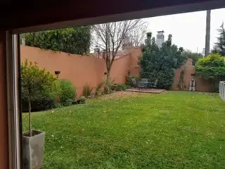 ALQUILER - CHALET 6 AMBIENTES HAEDO foto 4