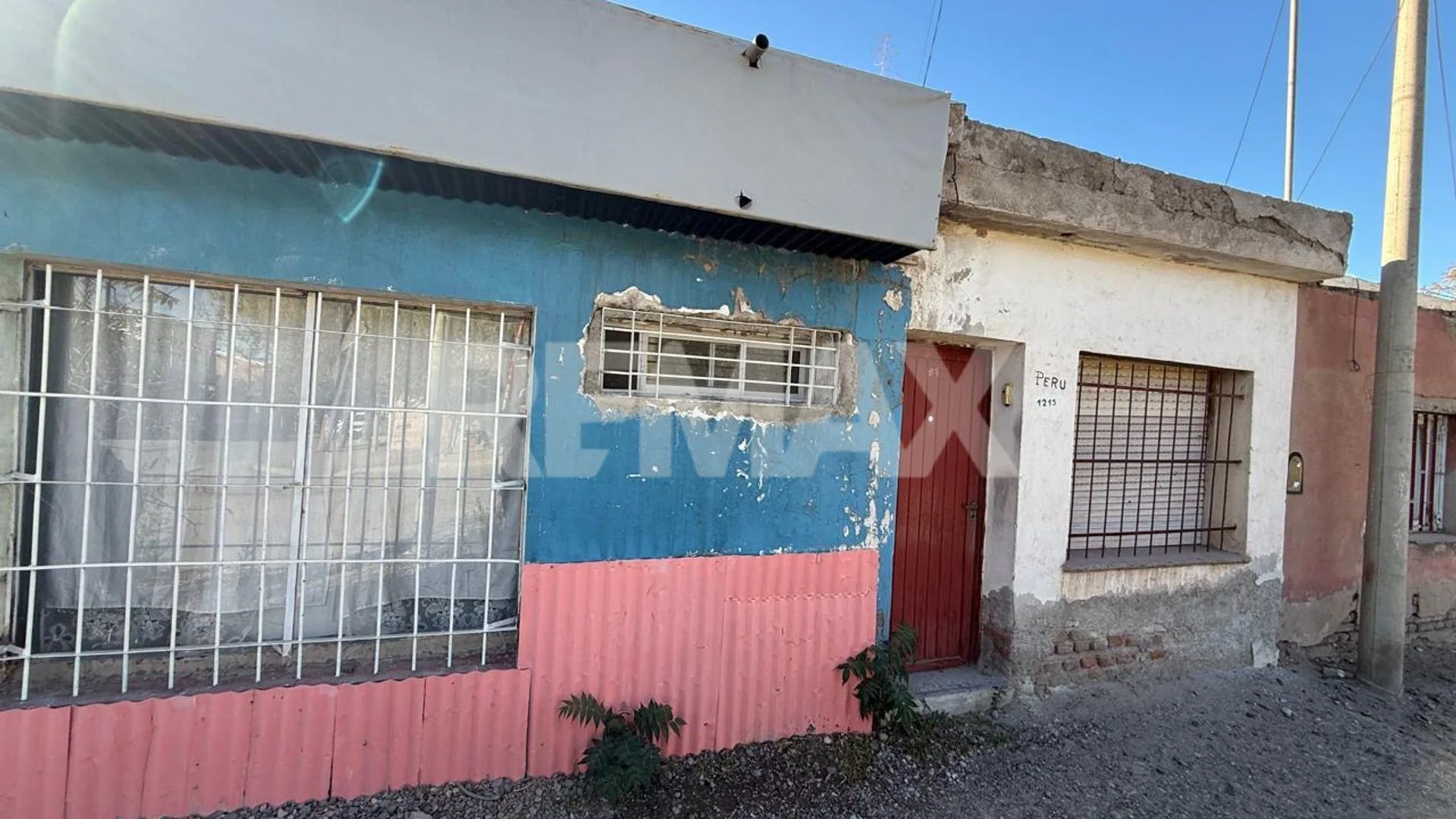 VENTA CASA APTA COMERCIAL CIPOLLETTI foto 4