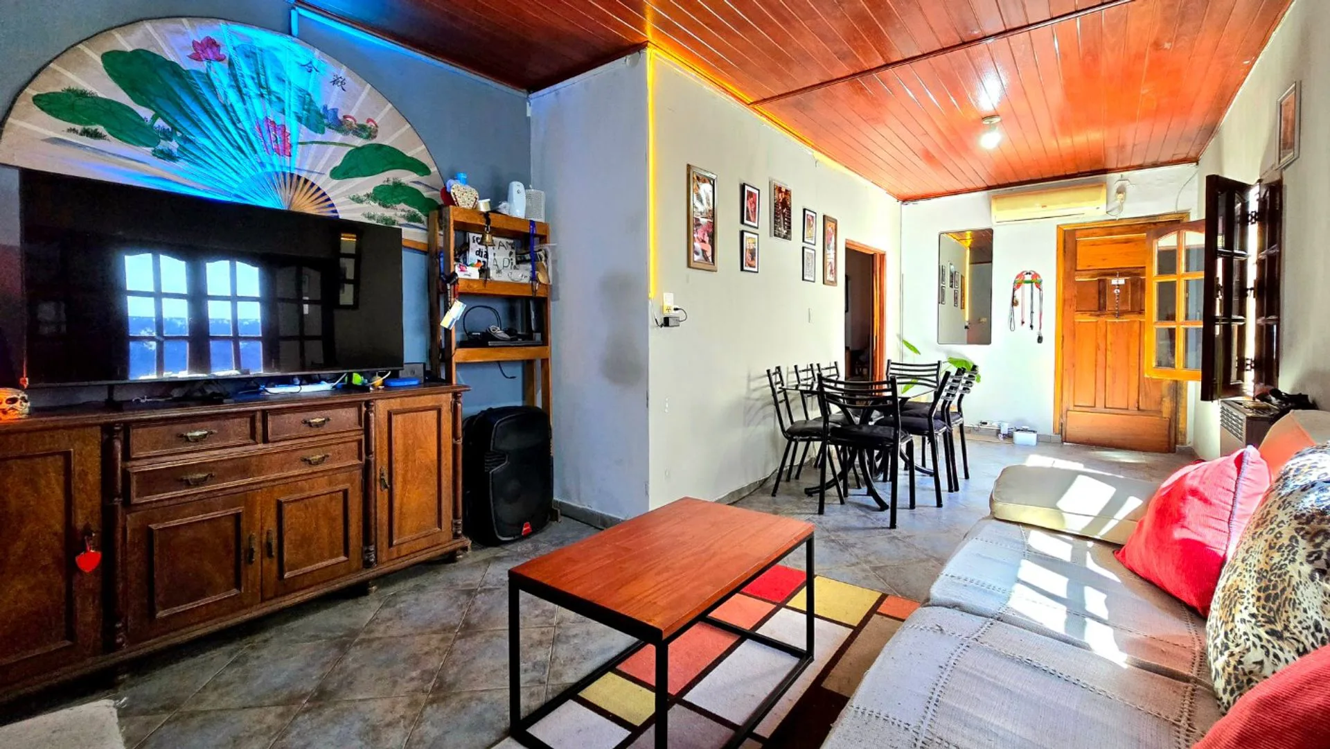 CASA EN VENTA 4 AMBIENTES MUNRO foto 3