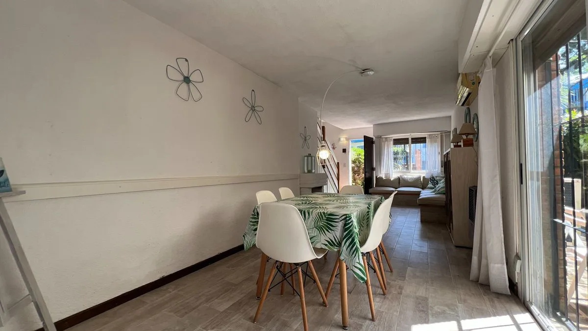 DUPLEX EN VENTA EN PINAMAR foto 3