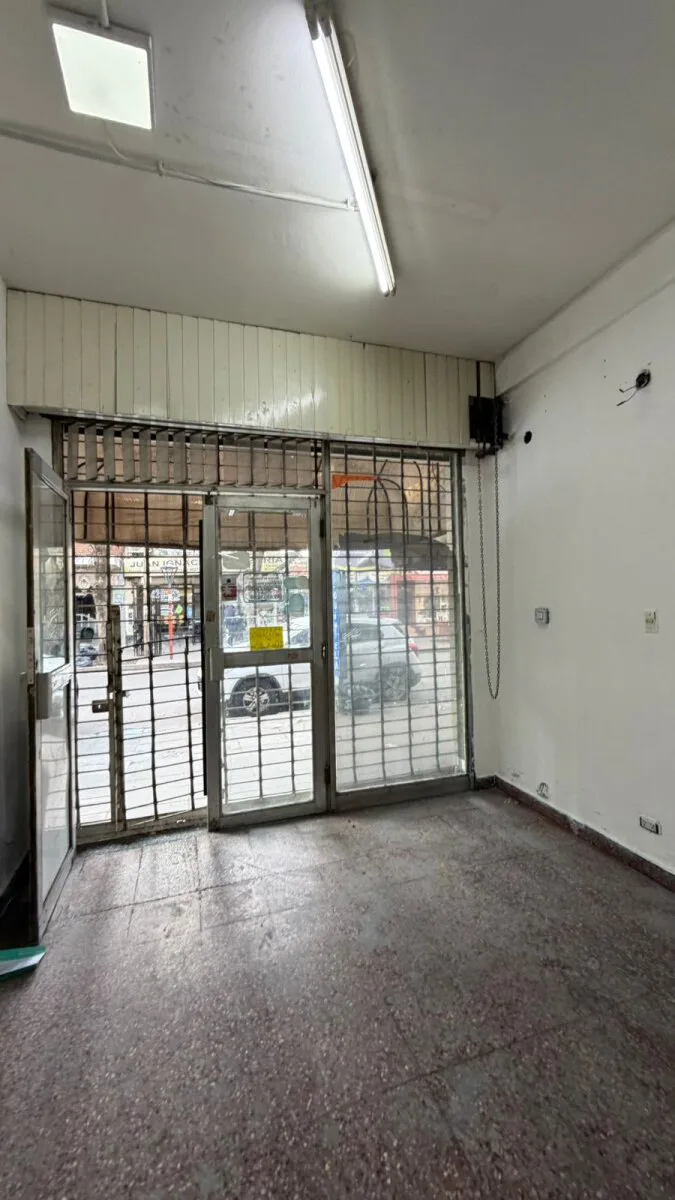 LOCAL COMERCIAL EN MORÓN foto 4