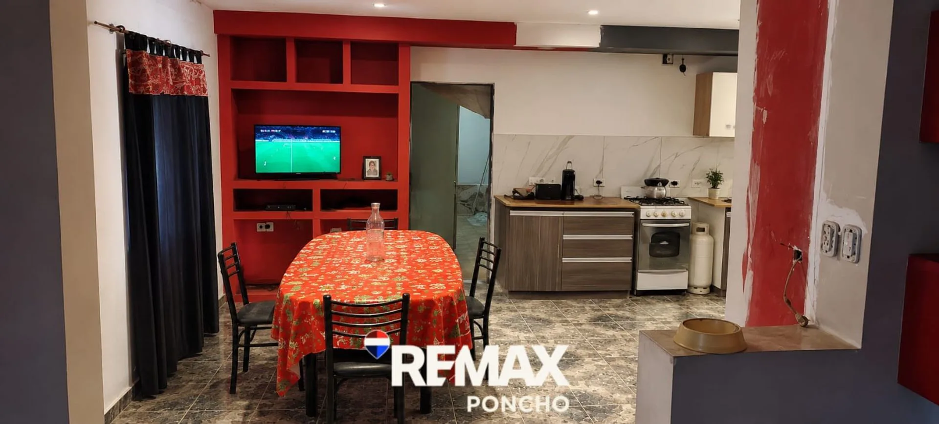 SE VENDE CASA AMPLIA/VERSATIL STA ROSA VALLEVIEJO foto 5