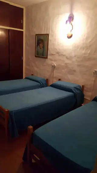 Excelente propiedad ubicada a metros del balneario mas importante de Carlos Paz foto 4
