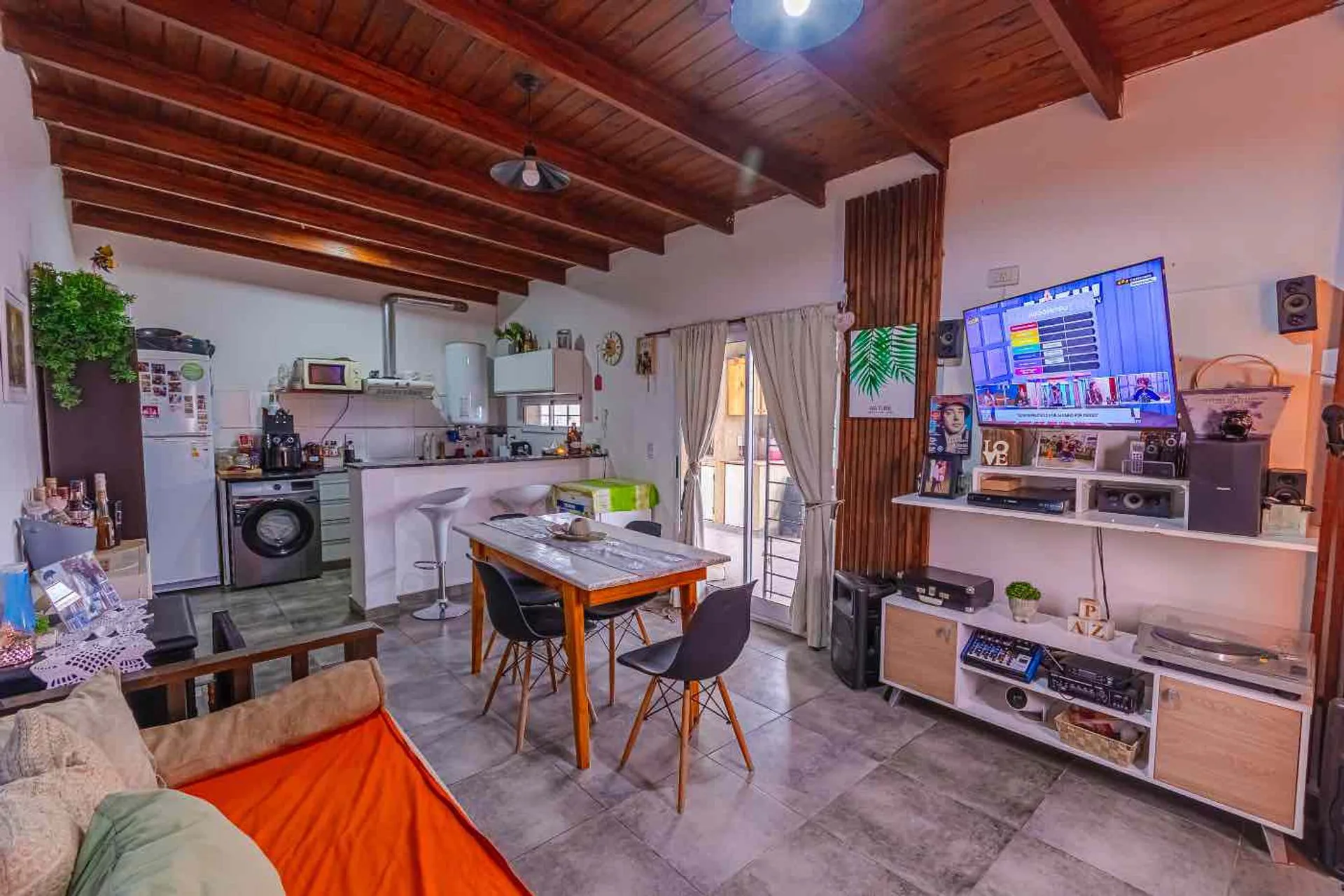 CASA EN VENTA EN PUERTO GENERAL SAN MARTÍN. foto 3