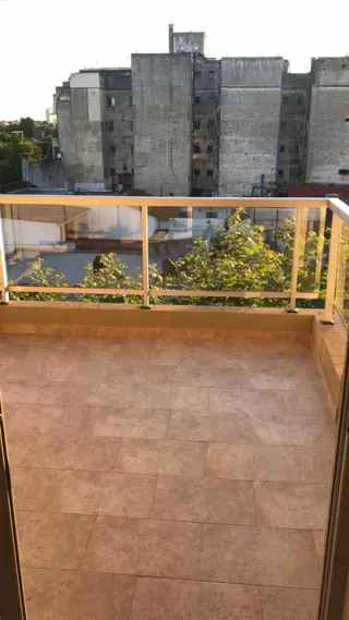 DPTO DE 2 AMB  A ESTRENAR foto 4