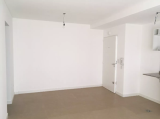 DEPARTAMENTO DE 2 AMBIENTES EN BANFIELD VENTA DIRECTA foto 2