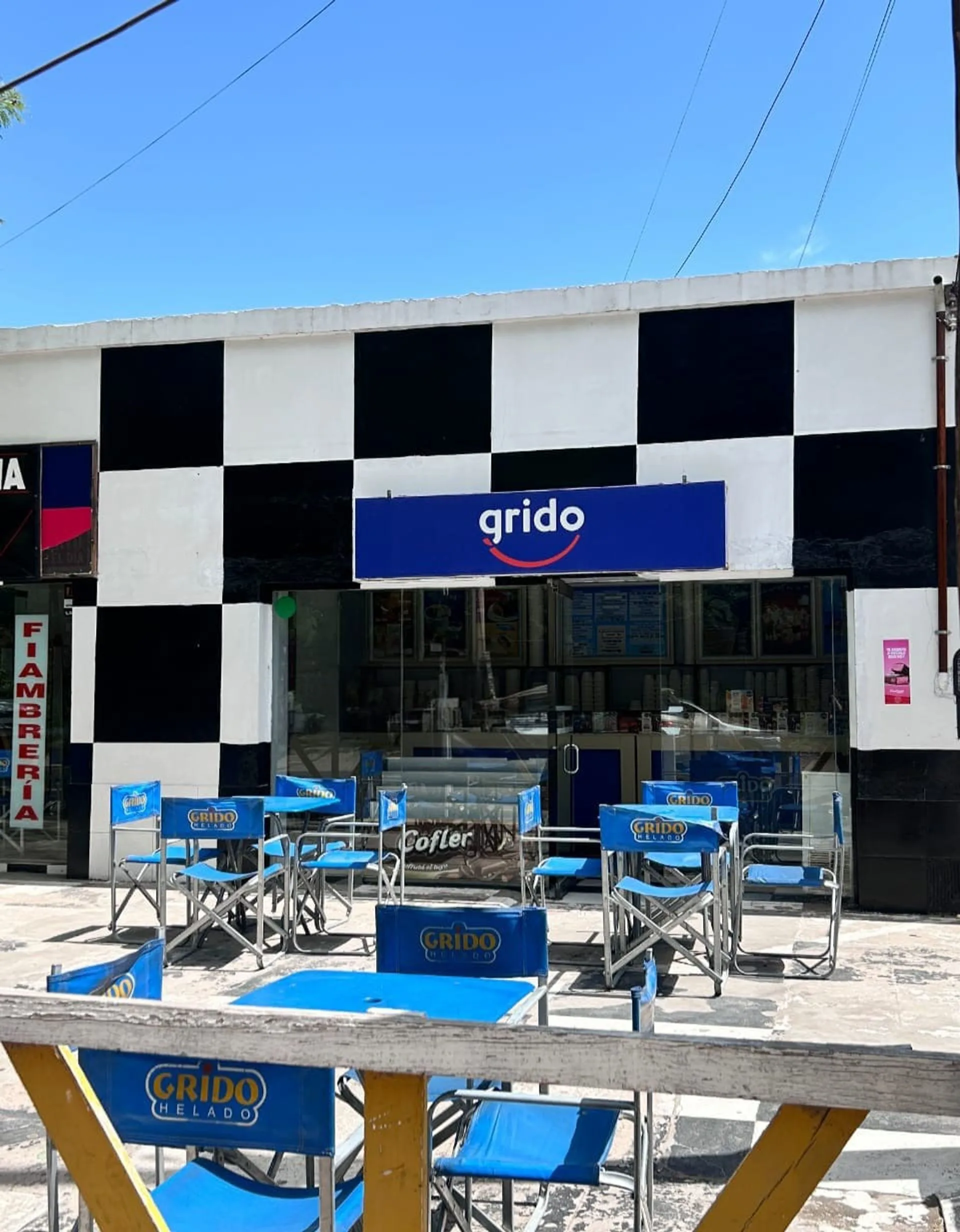 VENTA IMPORTANTE LOCAL COMERCIAL - RAMA CAIDA foto 3