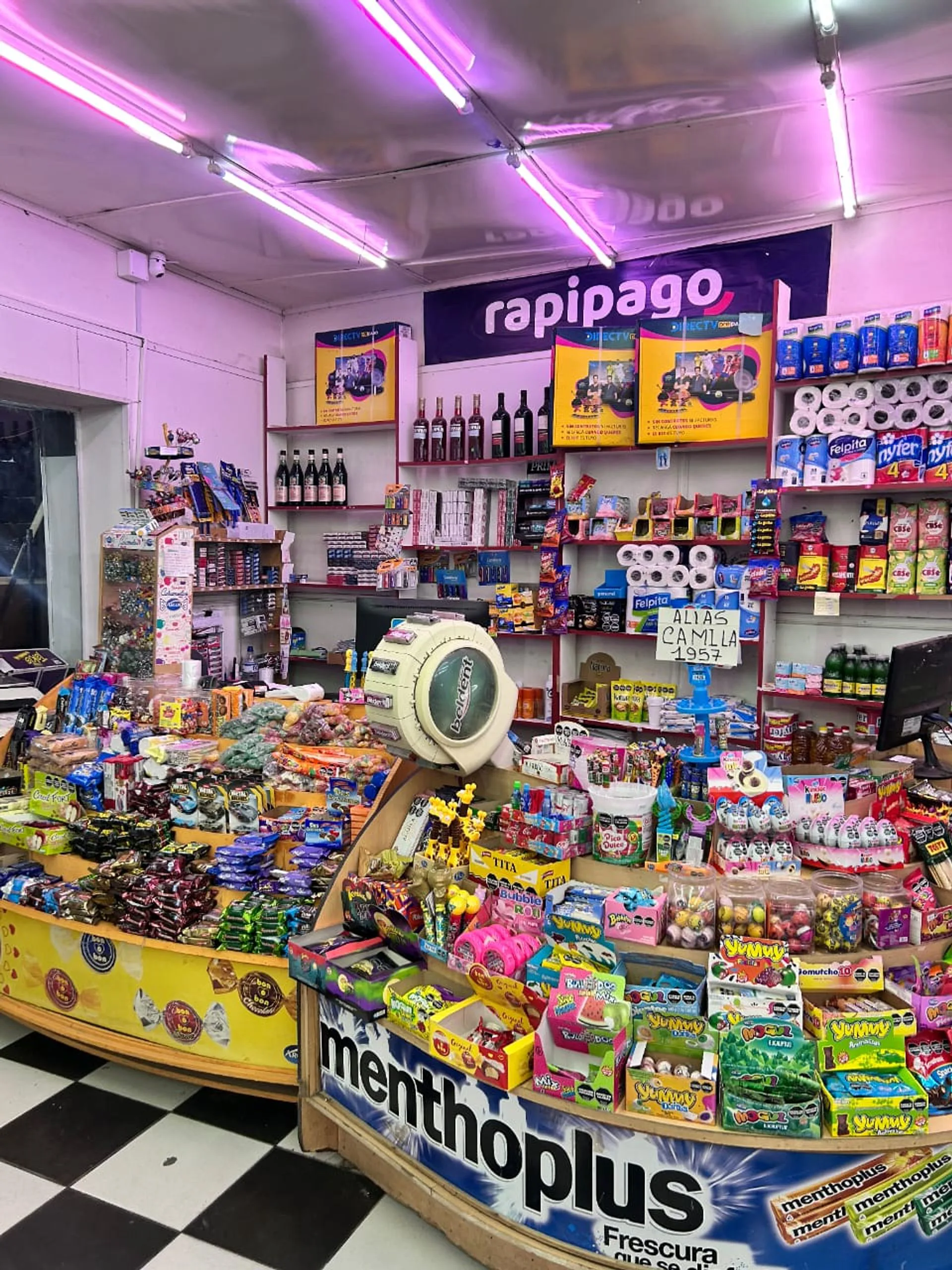 VENTA IMPORTANTE LOCAL COMERCIAL - RAMA CAIDA foto 5