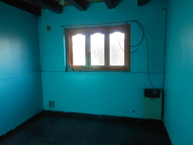 VENTA – Casa con amplio terreno – Av. San Martin al 3100 foto 3