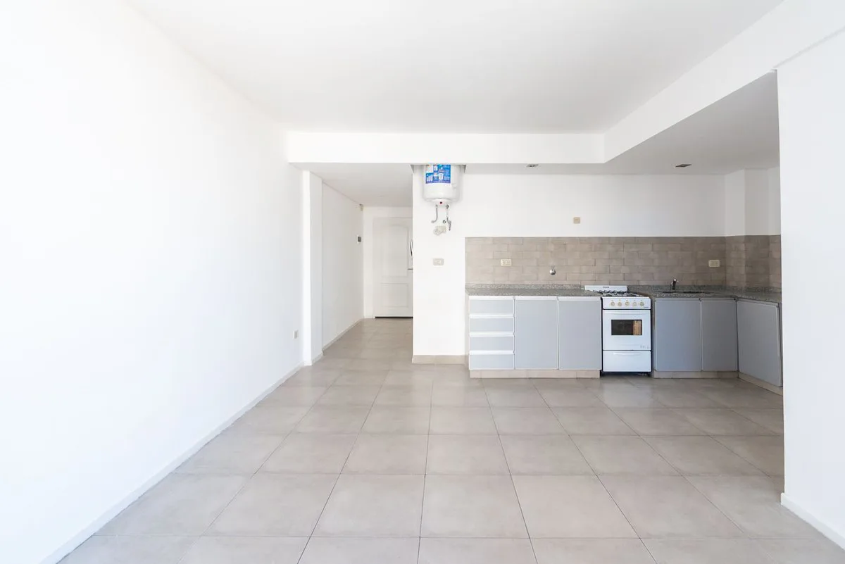DEPARTAMENTO VENTA MORON 3 AMB COCHERA CREDITO foto 4
