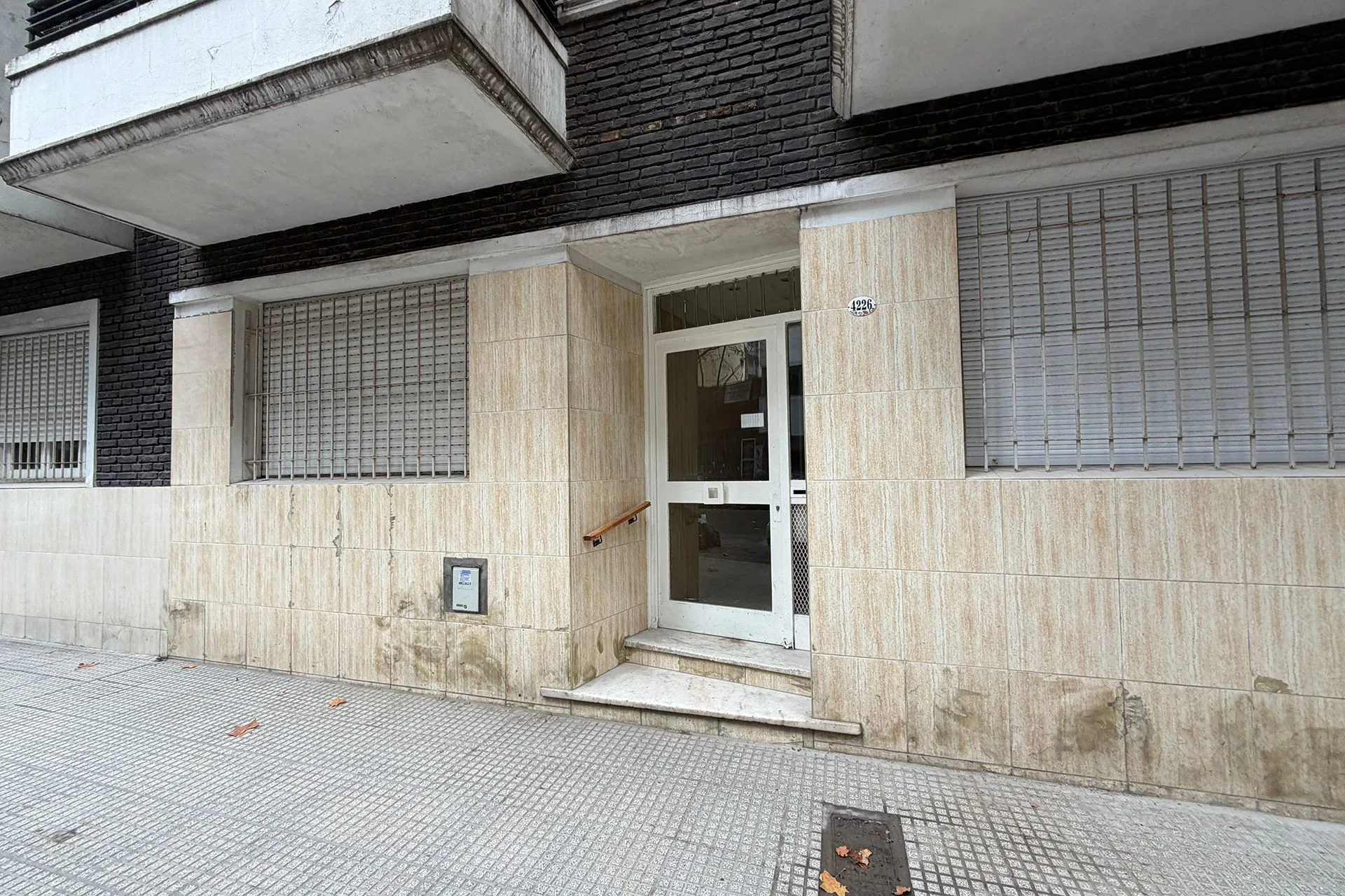 VENTA 2AMB PALERMO GÜEMES IMPECABLE LUZ Y SILENCIO foto 3
