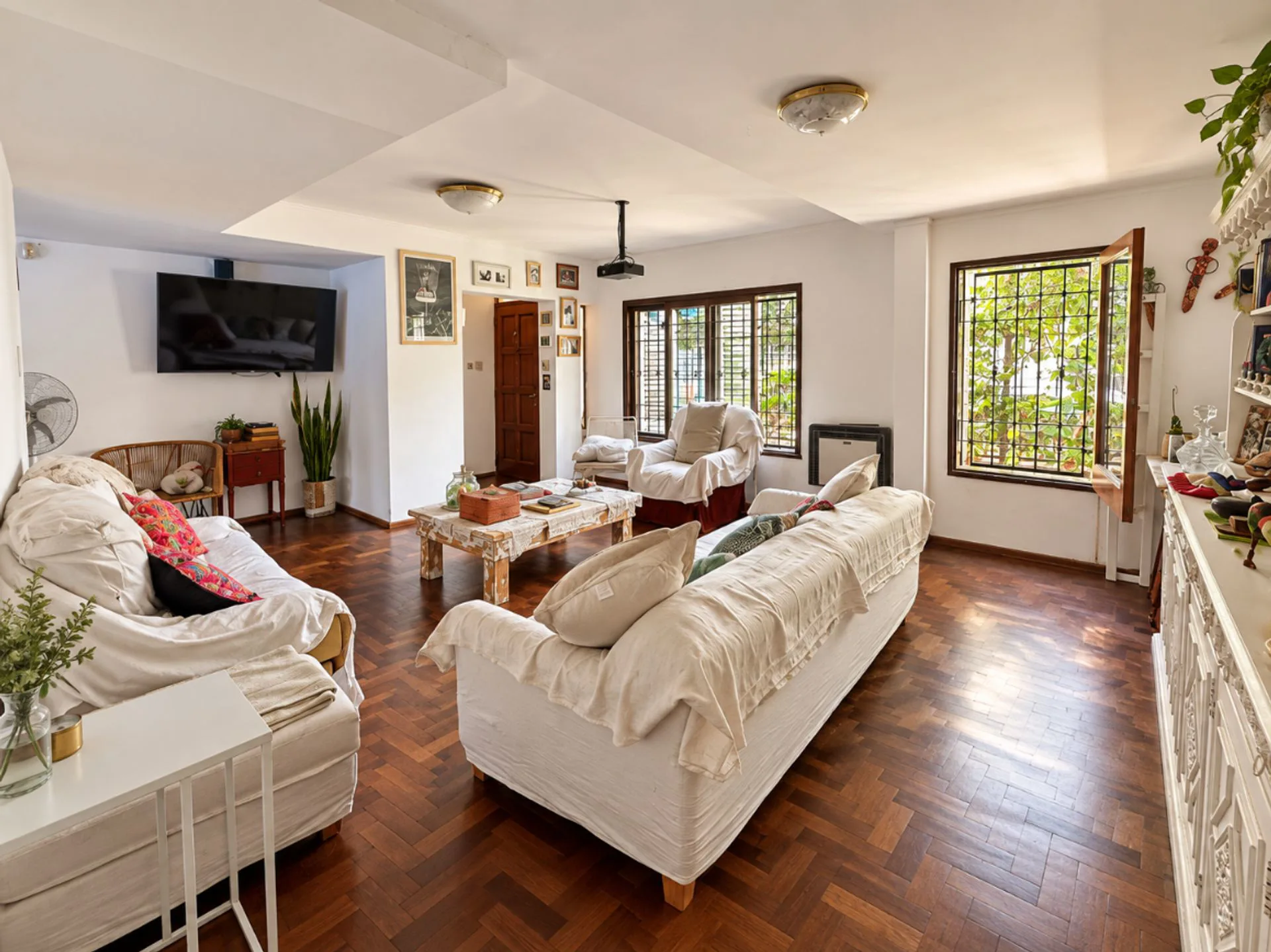 VENTA CASA 3 DORM. PILETA. APTA CRED. SAN NICOLAS foto 3