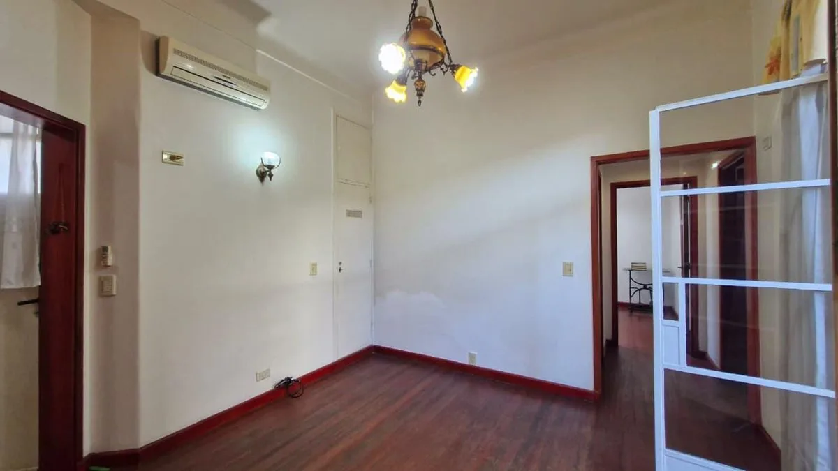 CABALLITO PH DEPARTAMENTO VENTA 3 AMBIENTES  PATIO foto 3