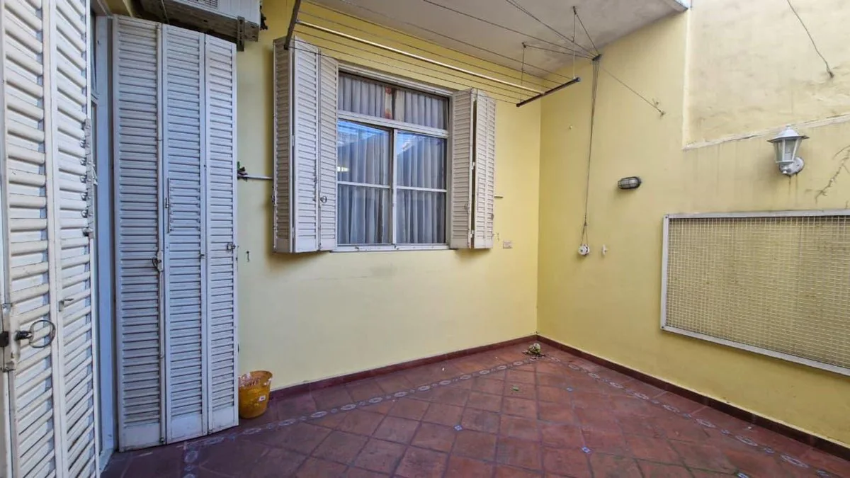 CABALLITO PH DEPARTAMENTO VENTA 3 AMBIENTES  PATIO foto 4