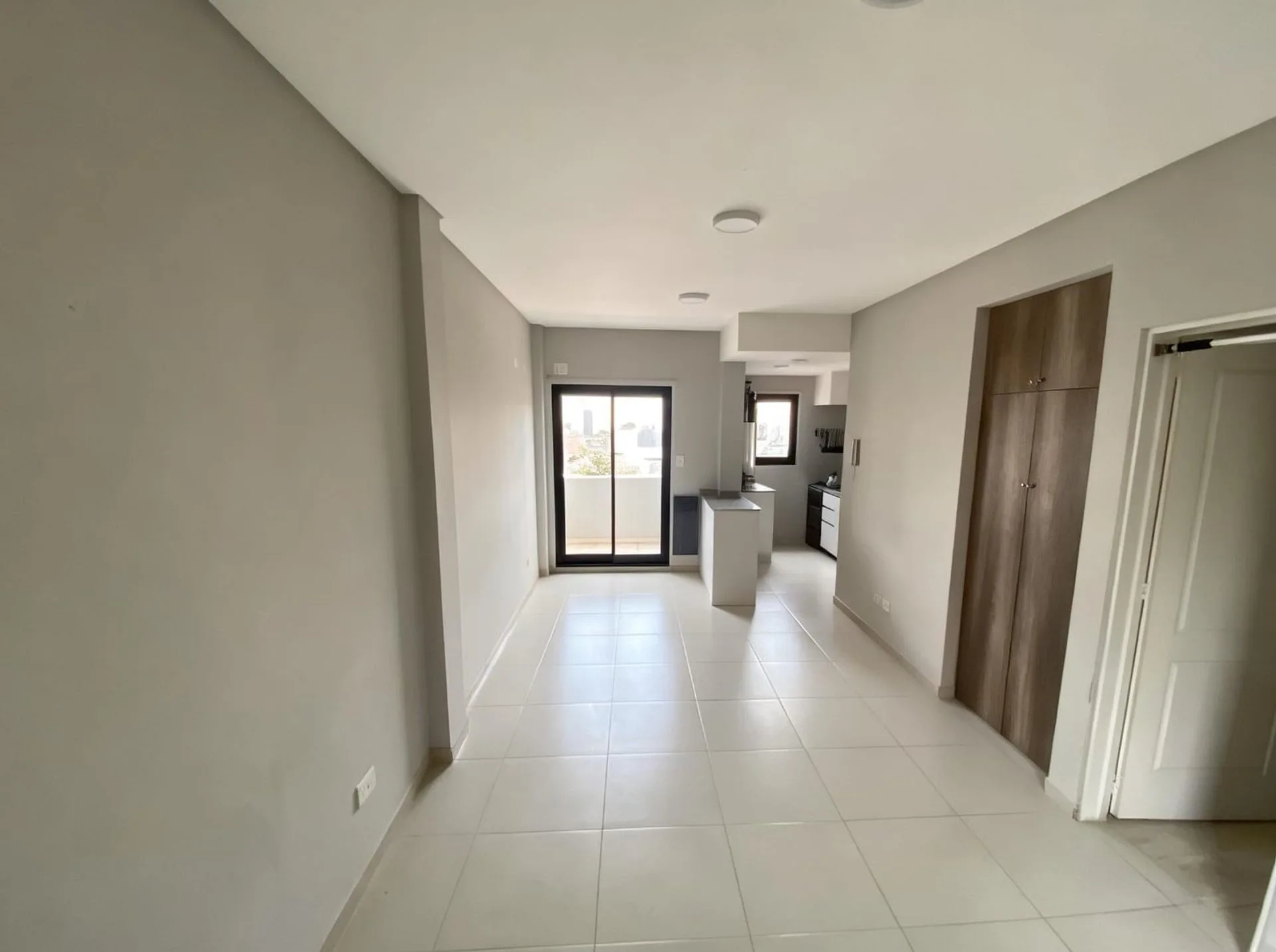 MONOAMBIENTE EN VENTA EN SANTOS LUGARES foto 2