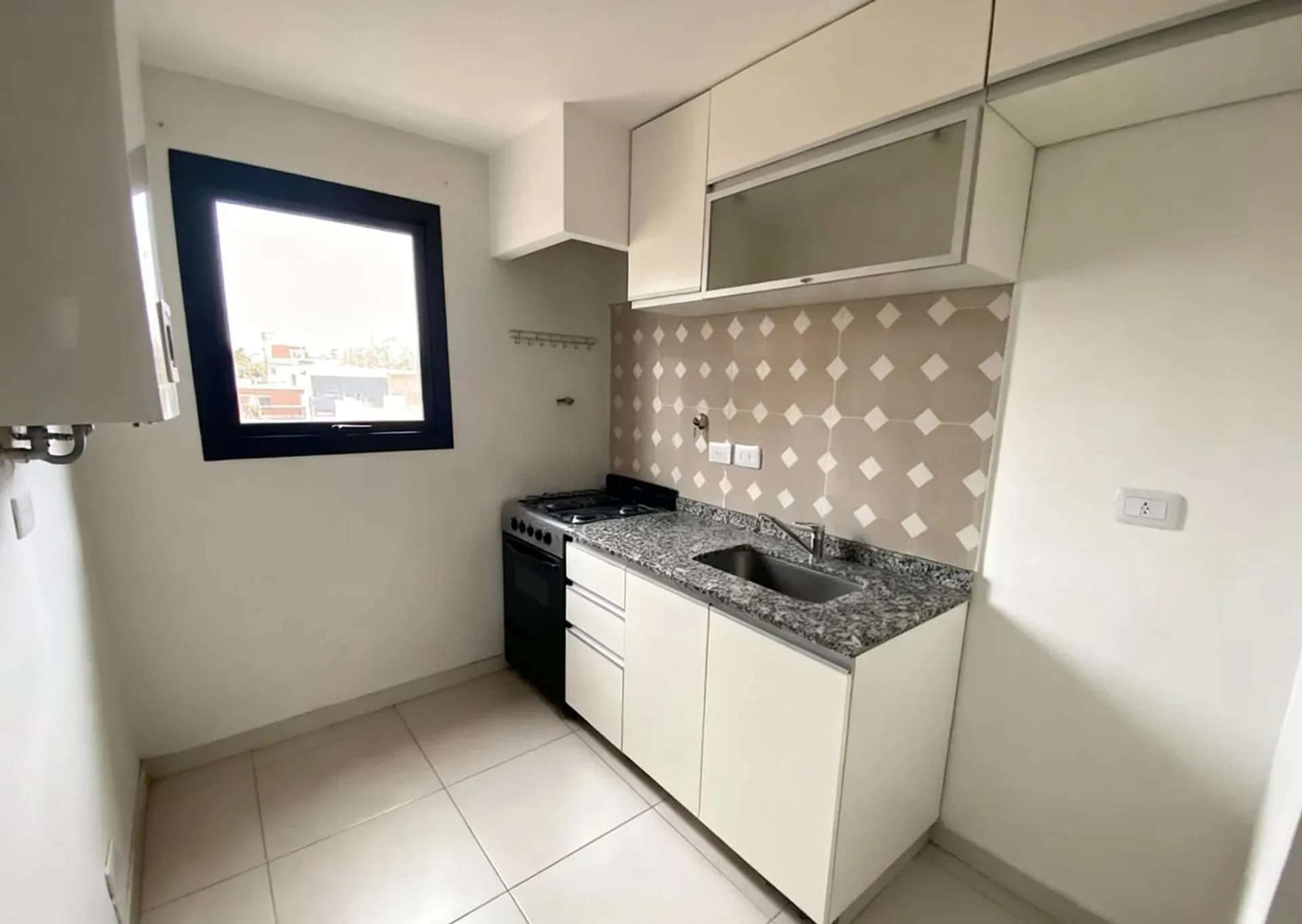 MONOAMBIENTE EN VENTA EN SANTOS LUGARES foto 3