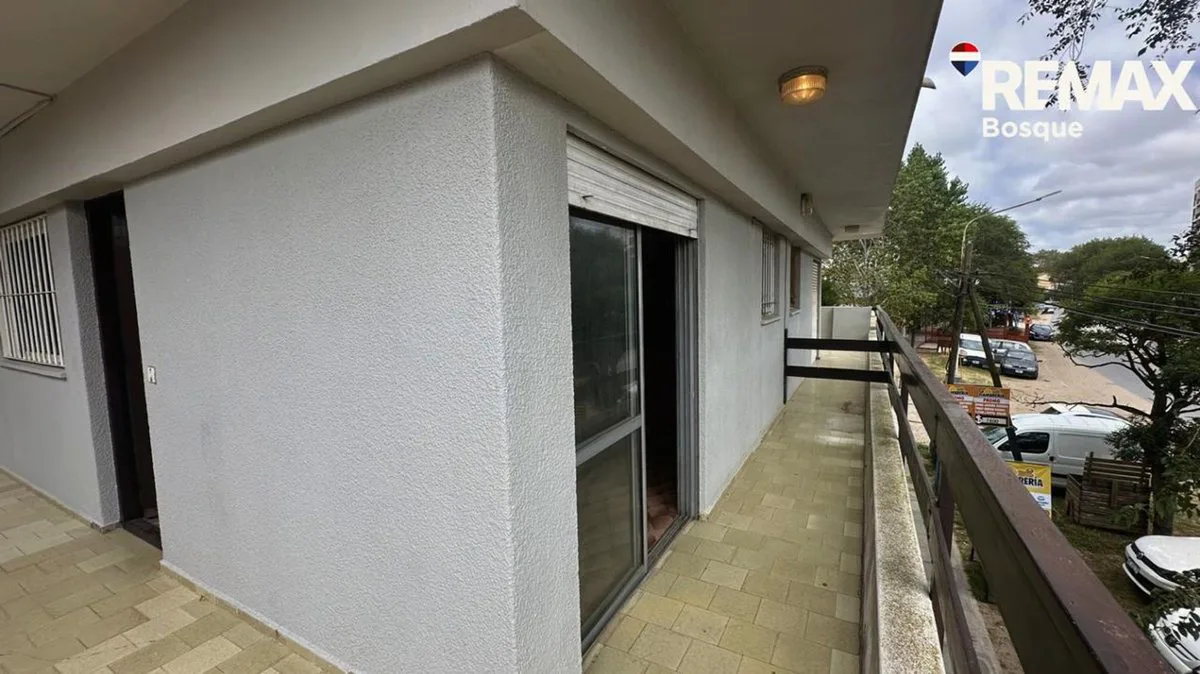 Venta departamento 2 ambientes Villa Gesell foto 3