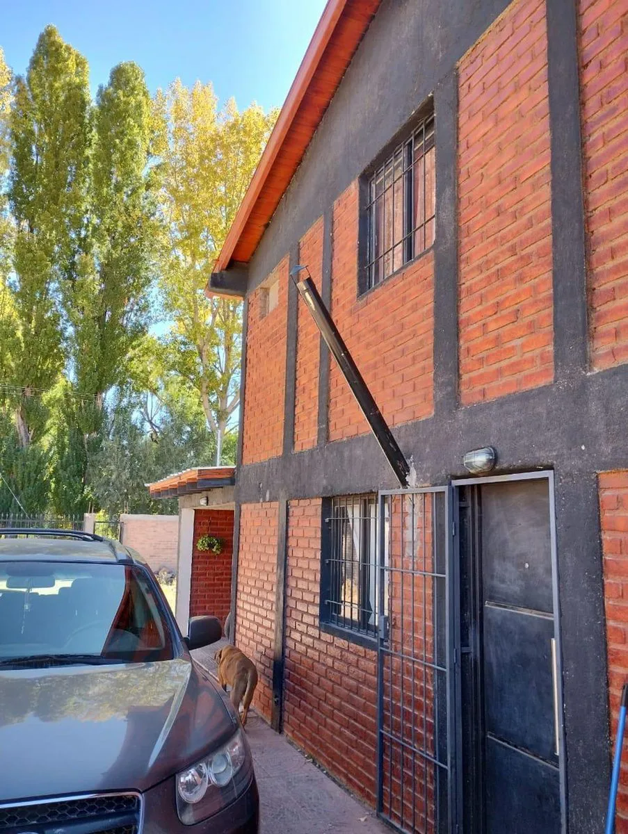 Venta de casa dúplex en Uspallata, 4 ambientes foto 2